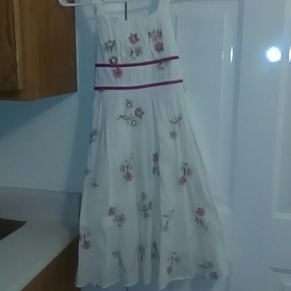 Girl's Dress